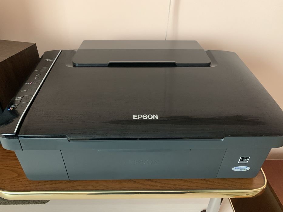 Принтер Epson Stylus TX 117 на запчастини
