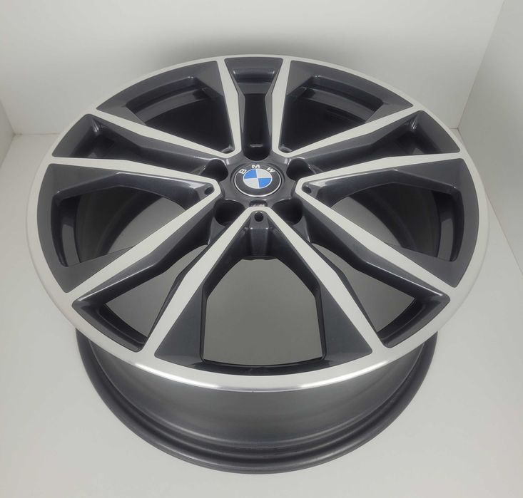 Oryginalne felgi  BMW 19'' X1 X2 F48 F39 F44 F45 F46 F40 Styling 715M