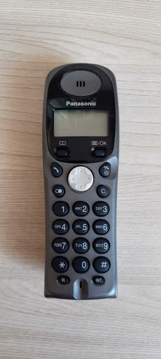 Радіотелефон Panasonic KX-TG1107UA