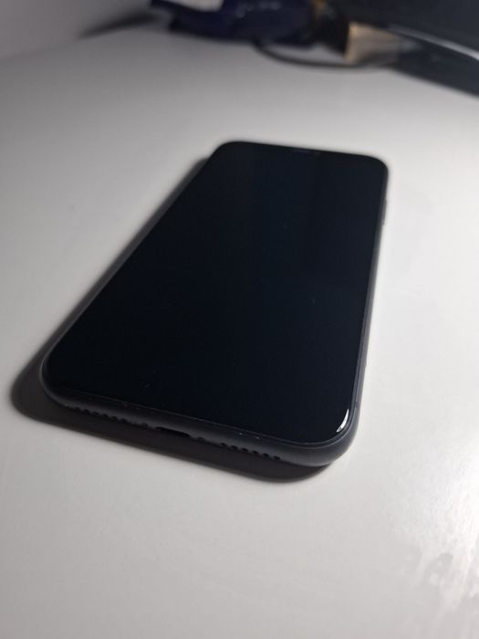 Iphone 11 64gb 87% Bardzo dobry stan