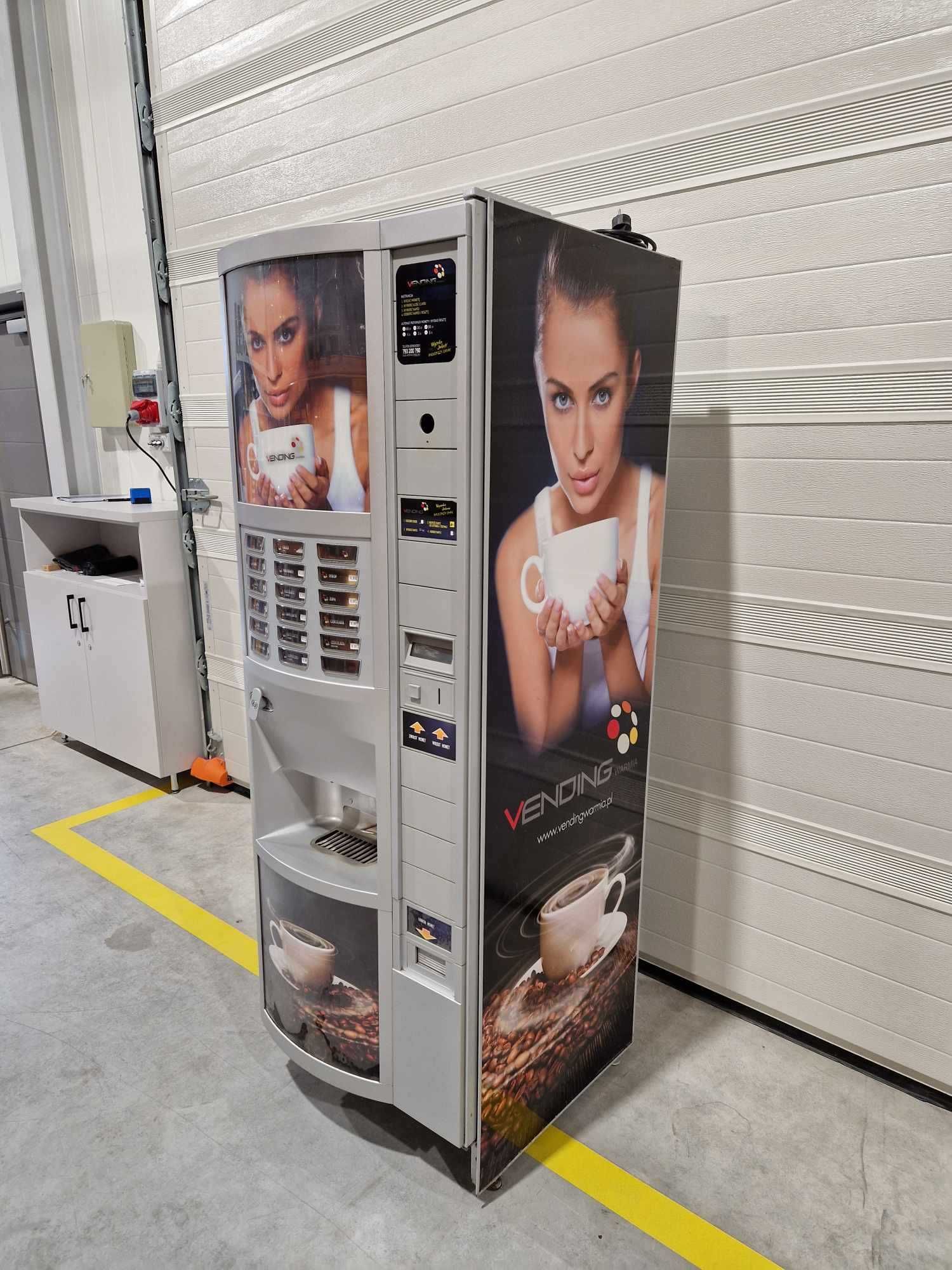Automat Vending Kawomat Rheavendors Lazio