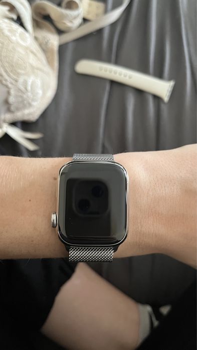 Apple Watch 7 cellular mediolańska bransoletka na gwarancji silver