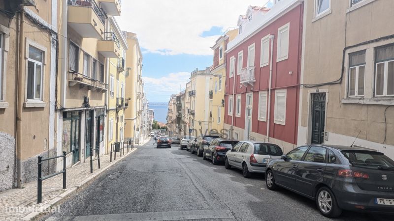 Apartamento T3 em São Vicente , Santa Apolónia , Lisboa