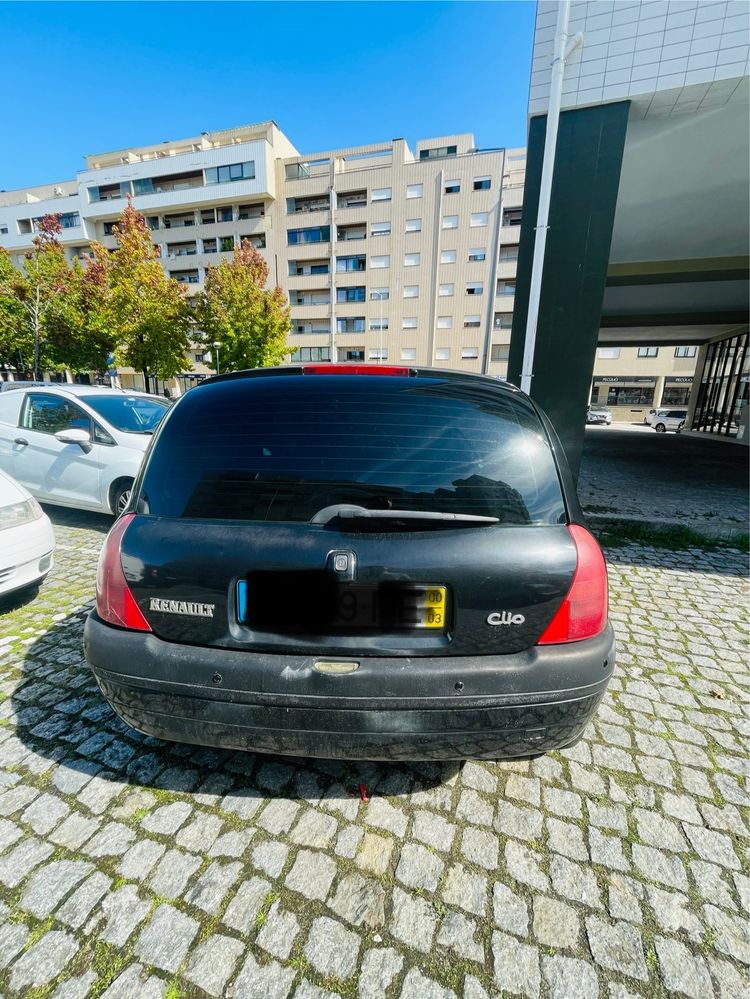 Clio Comercial 1.9