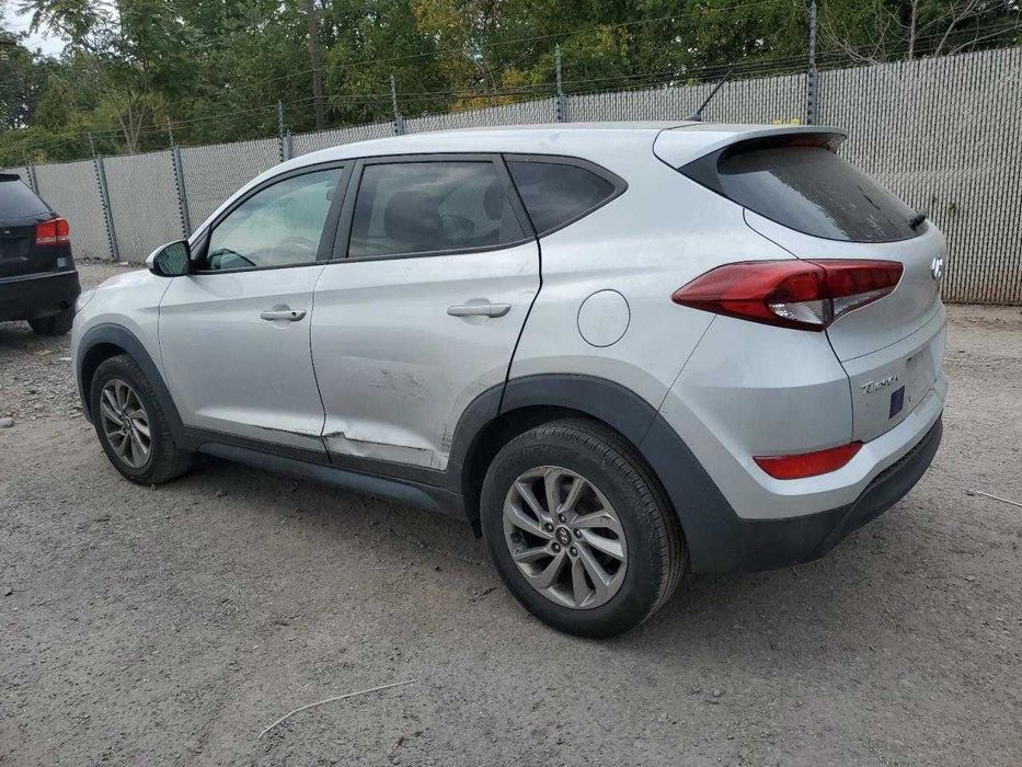 Hyundai Tucson SE 2018 в напряку порту