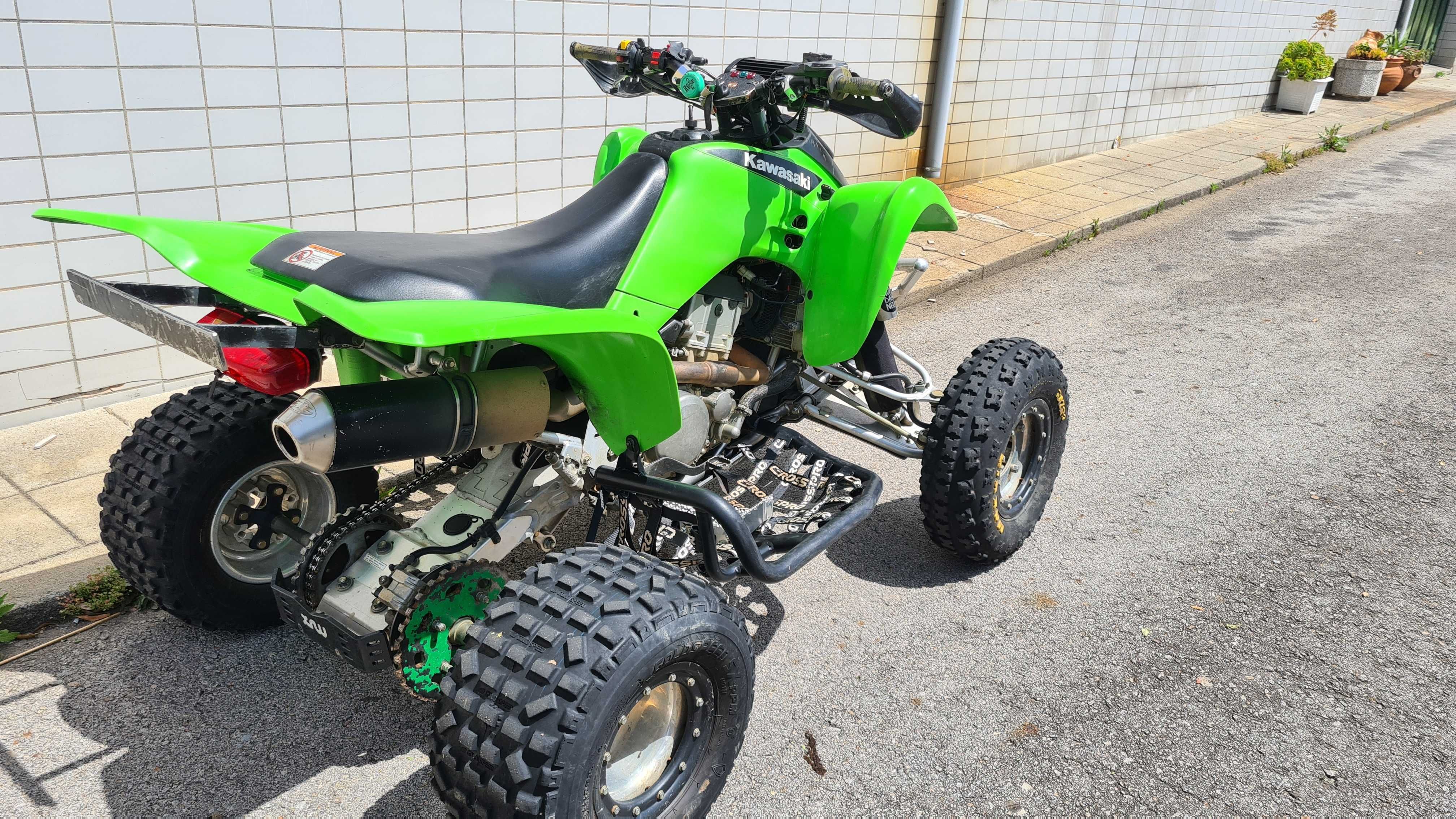 Moto 4 - Kawasaki KFX 400 / Suzuki LTZ 400