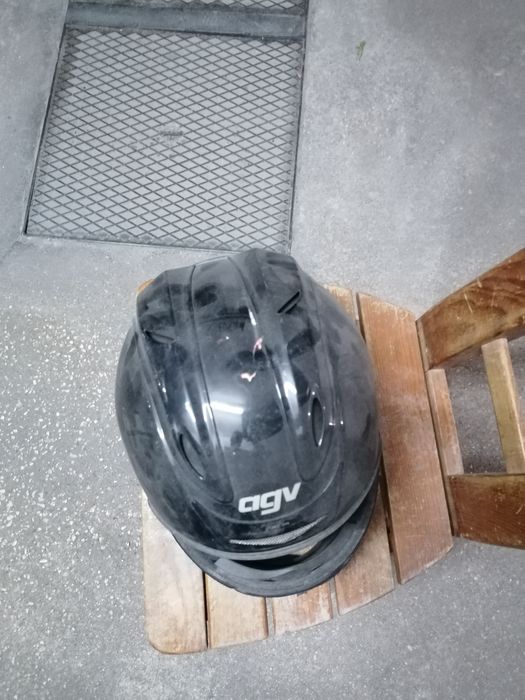 Capacete AVG Airtech