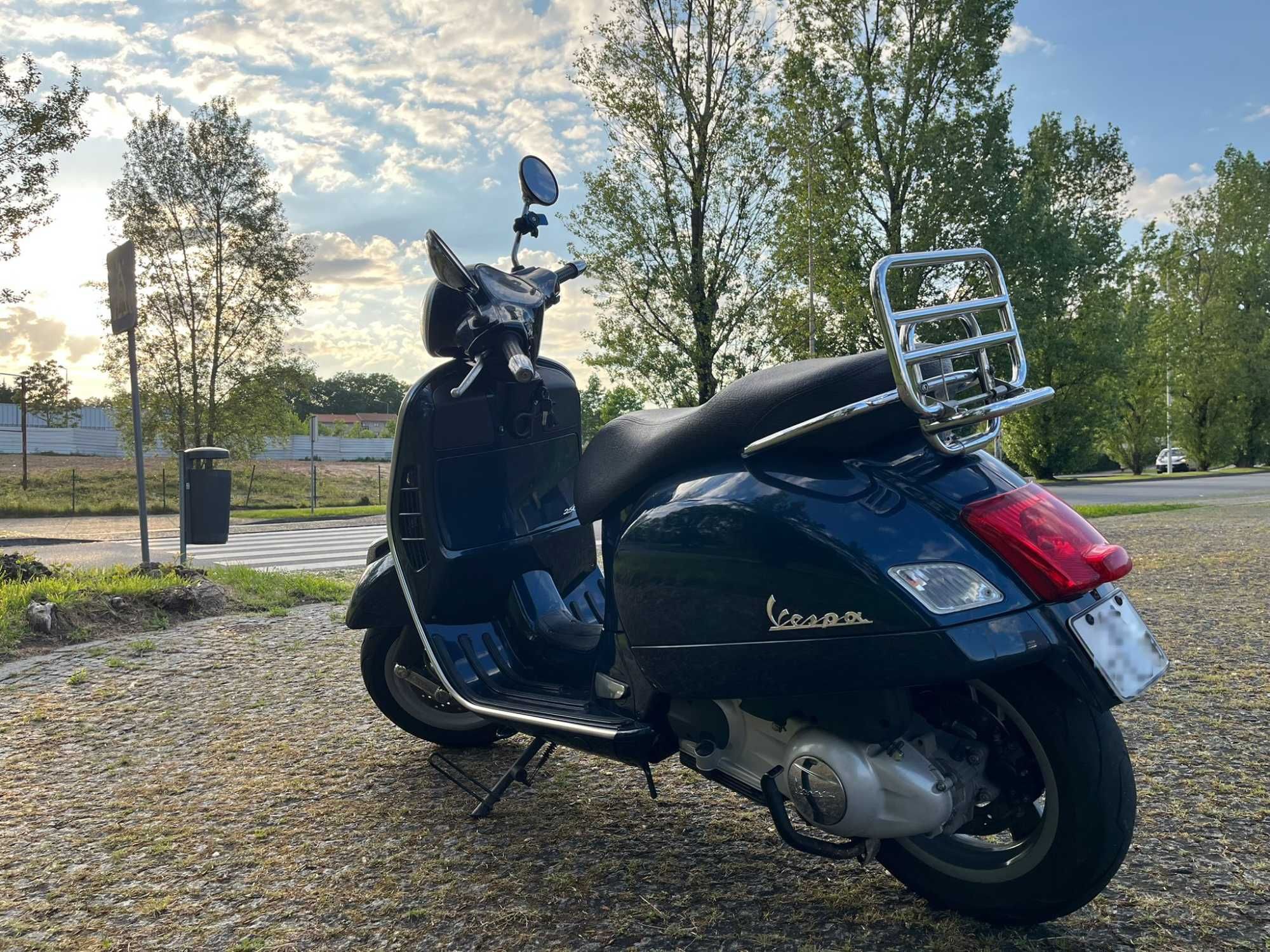 Vespa GTS 250ie - 9700 km