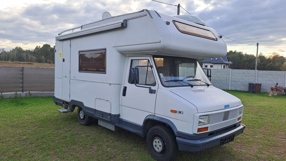 Kamper Fiat 280 89r 6-osobowy/Toaleta