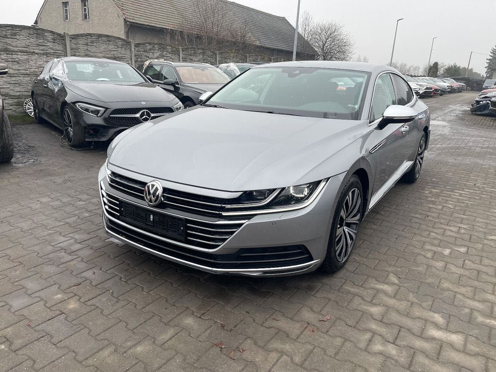 Бампер VW Arteon 3H7 решітка бампера та ін. запчастини VW