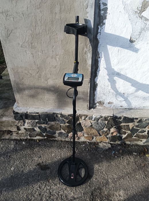 Продам металошукач  x terra 705