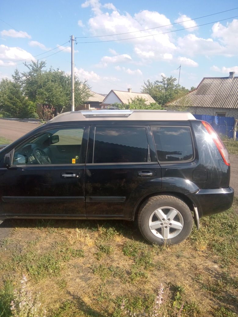 Ніссан хтрайл2.2 dCi