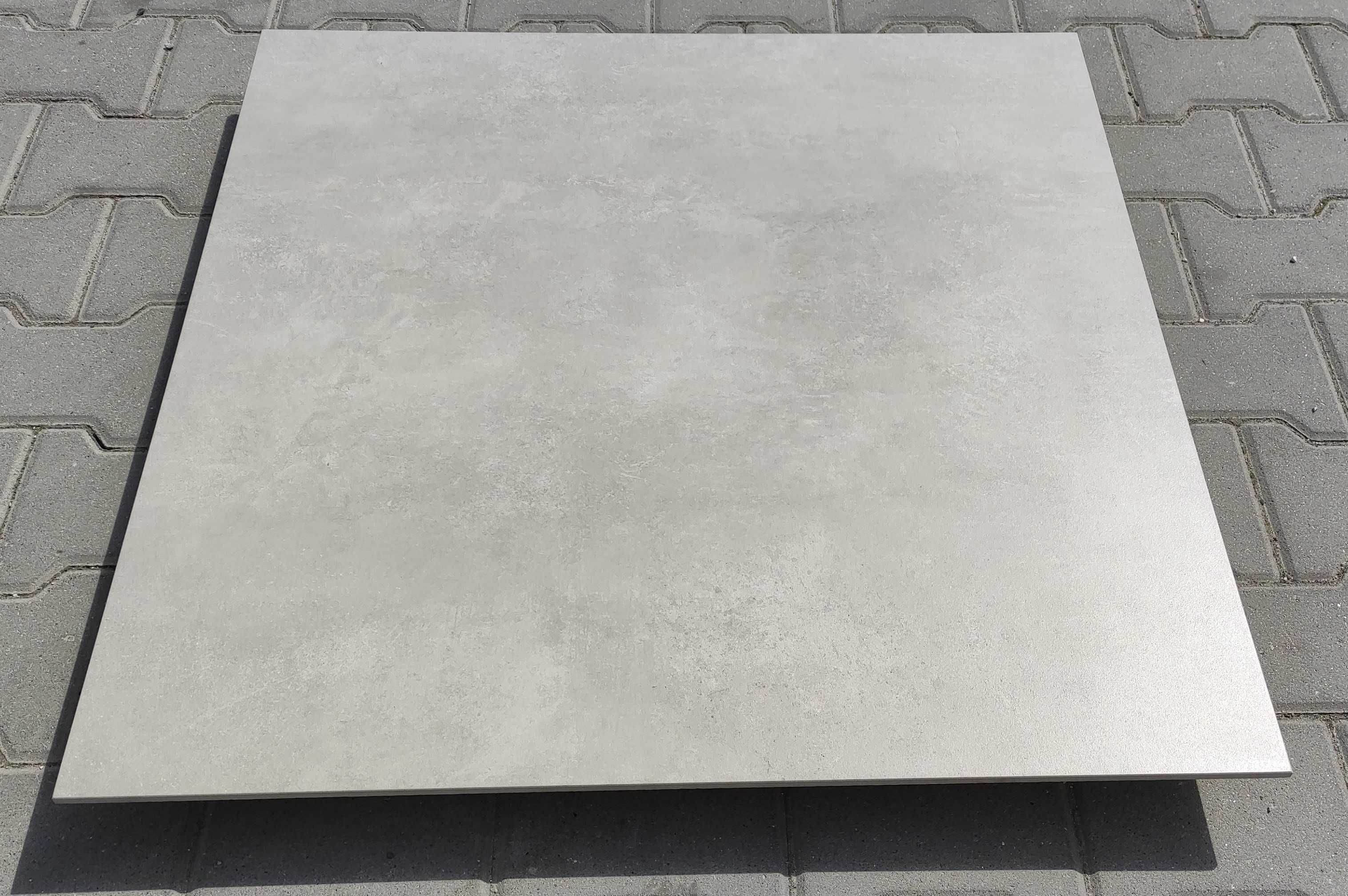 NOWOŚĆ płytka gresowa podłogowa Tassero Gris 79,7×79,7×8