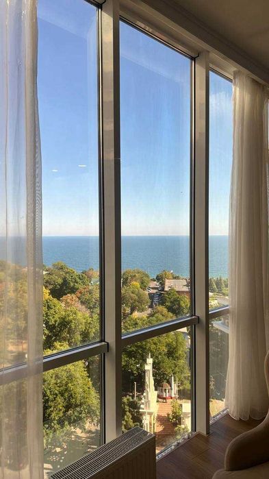 Оренда 2 кім. квартири з прямим видом моря в Аркадії, ЖК Гагарінплаза