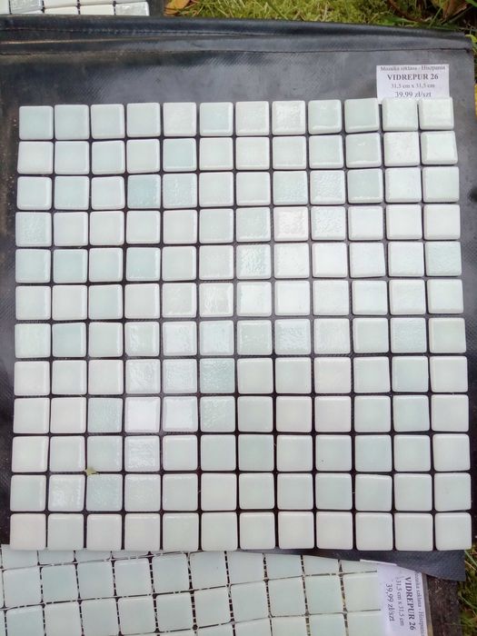 Mozaika szklana dekoracyjna  hiszpańska firmy Vidrepur