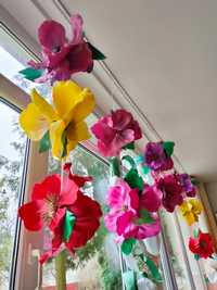 Квіти для декору, декор вітрин, декор вікон