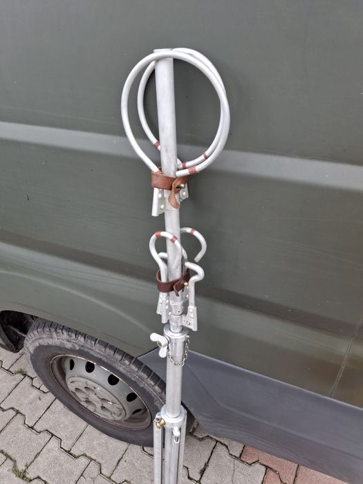 Stojak na kroplówki składany wojskowy