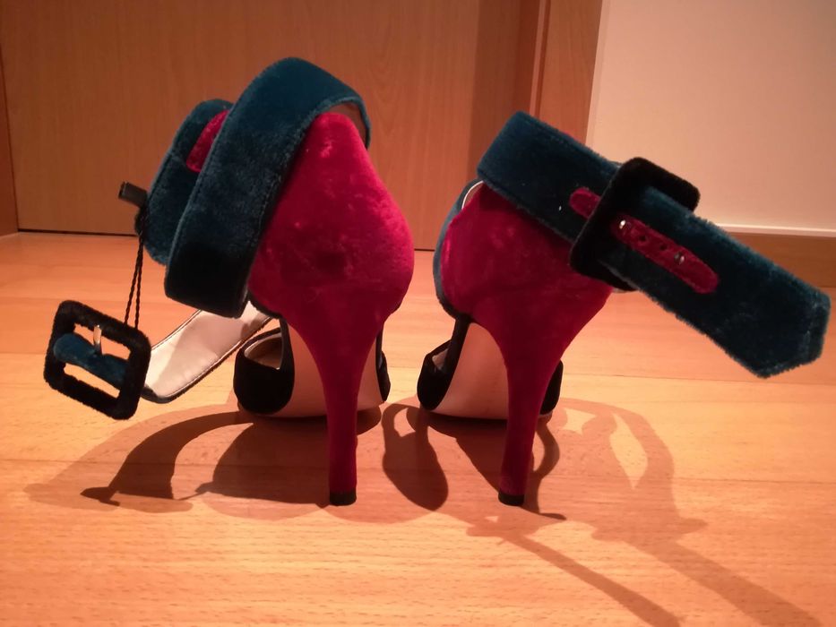 Sapato Veludo Tricolor 38 ZARA