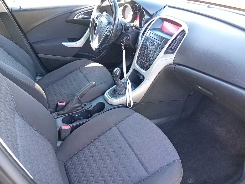 Sprzedam Opel ASTRA "J" Lift