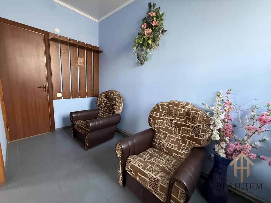 Продаж фасадного приміщення в Смиківцях (біля Тернополя)