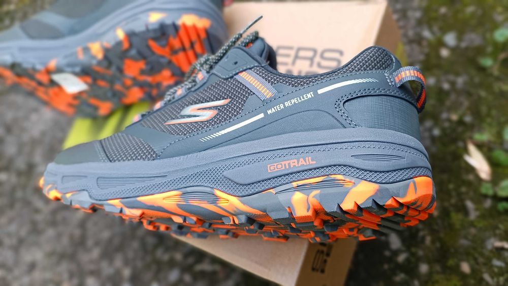 Skechers Go Run Trail Gore-Tex не промокаємі water repellent