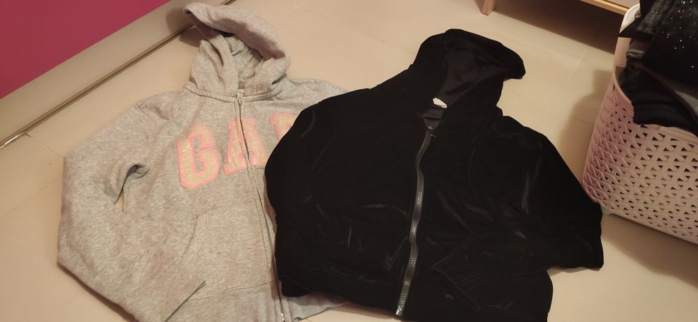 Bluzy 140-146 GAP Cool club