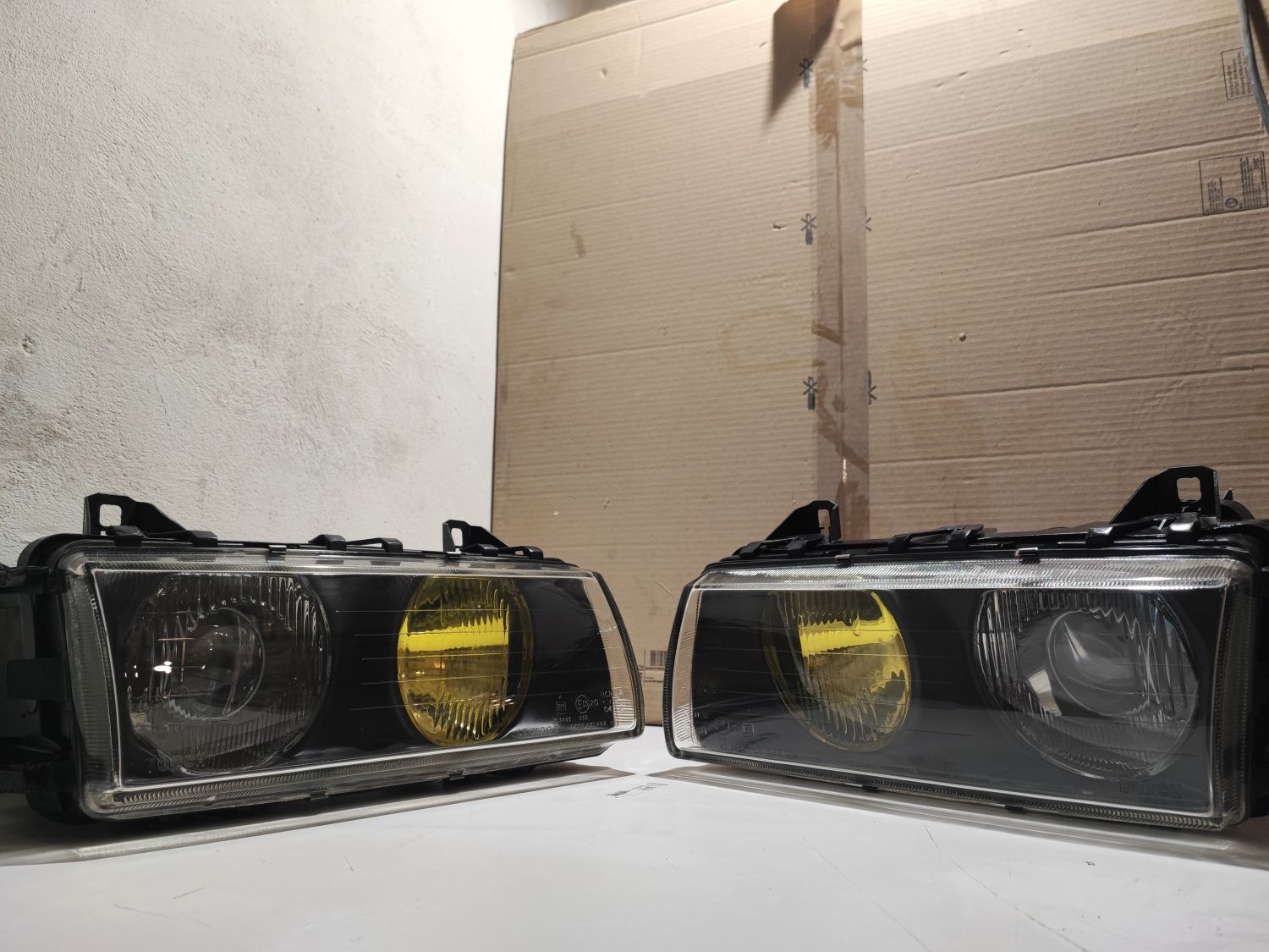 BMW E36 BOSCH Soczewka Lampy Nowe szkła Renowacja Yellow Custom okazja