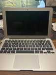Продам на запчасти macbook air 11’