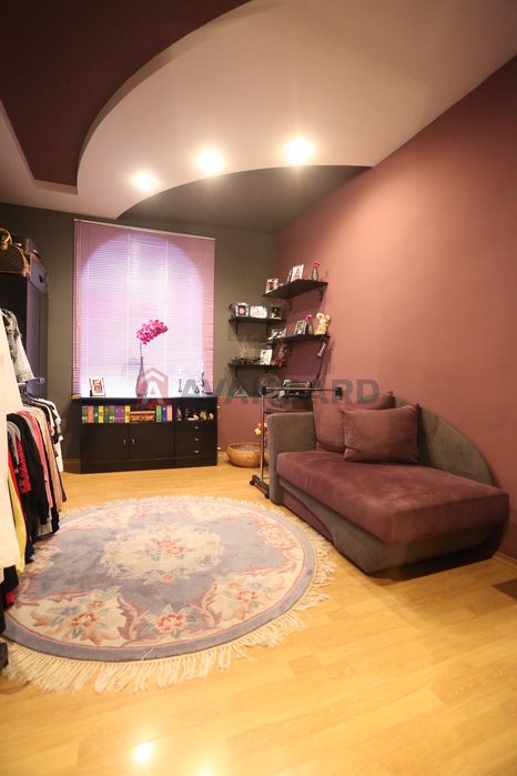 Продам 5-і камнатну сучасну квартиру в центрі Дніпра