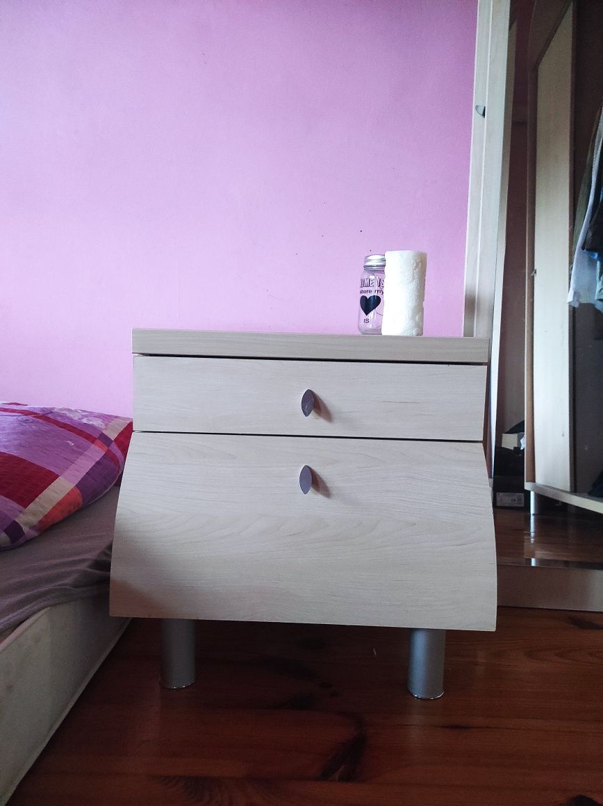 Szafka nocna do sypialni