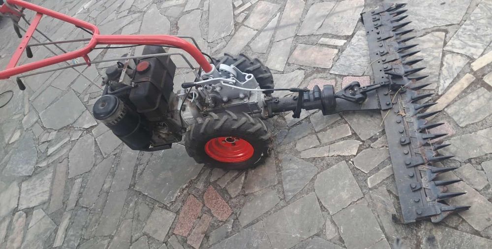 Ceifeira a gasóleo