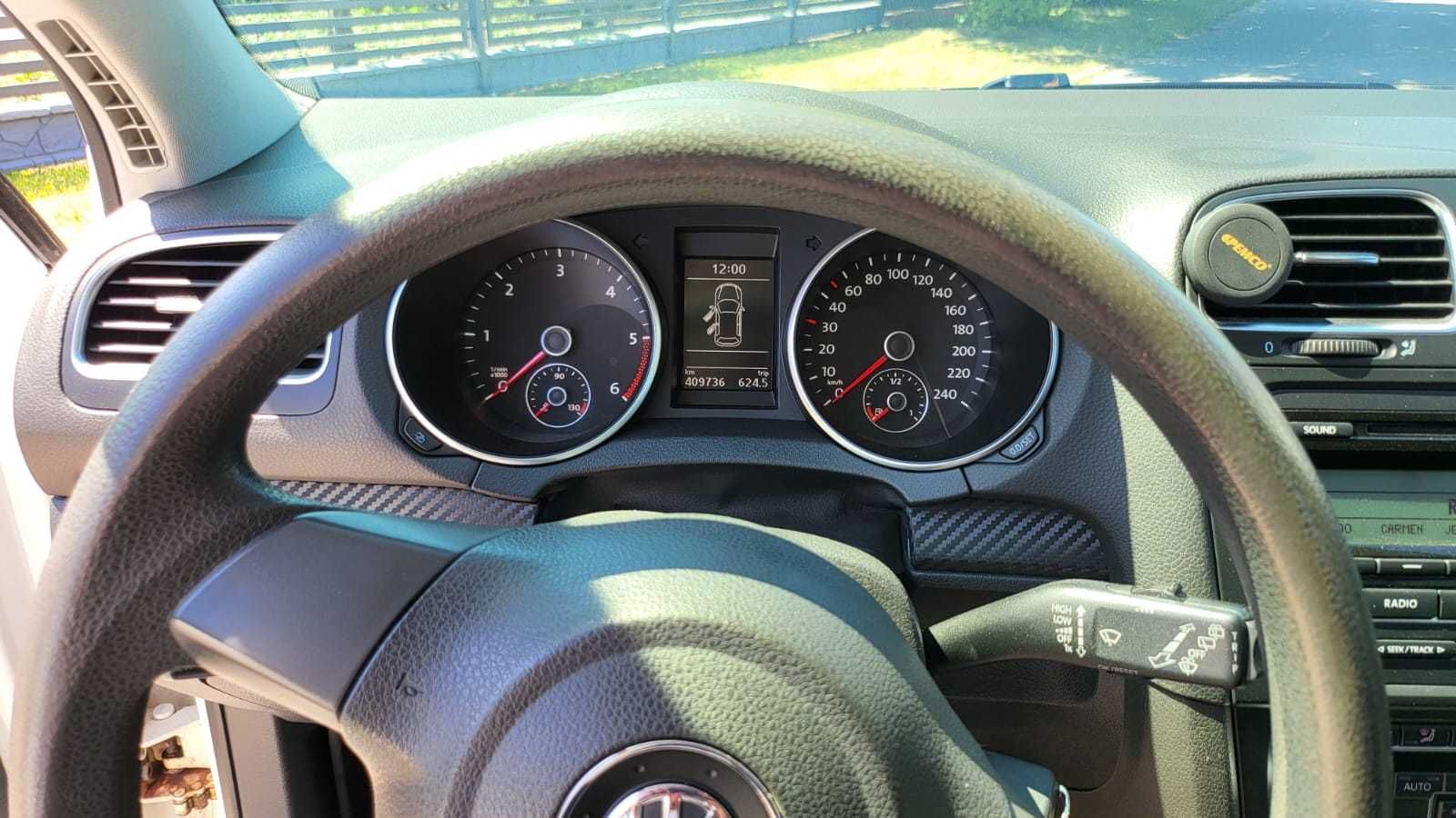 GOLF 6  1,6 Tdi , automat , 105km
