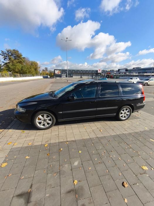 Volvo V70 Volvo V70 2.4T B+G