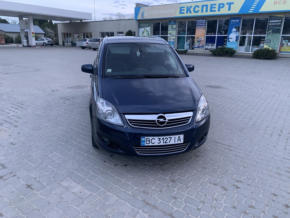 Продам Opel Zafira