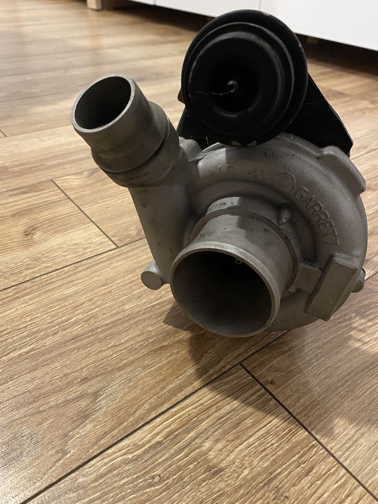 Turbina / Turbosprężarka po regenetacji Renault Trafic 2.0 dci 115 km