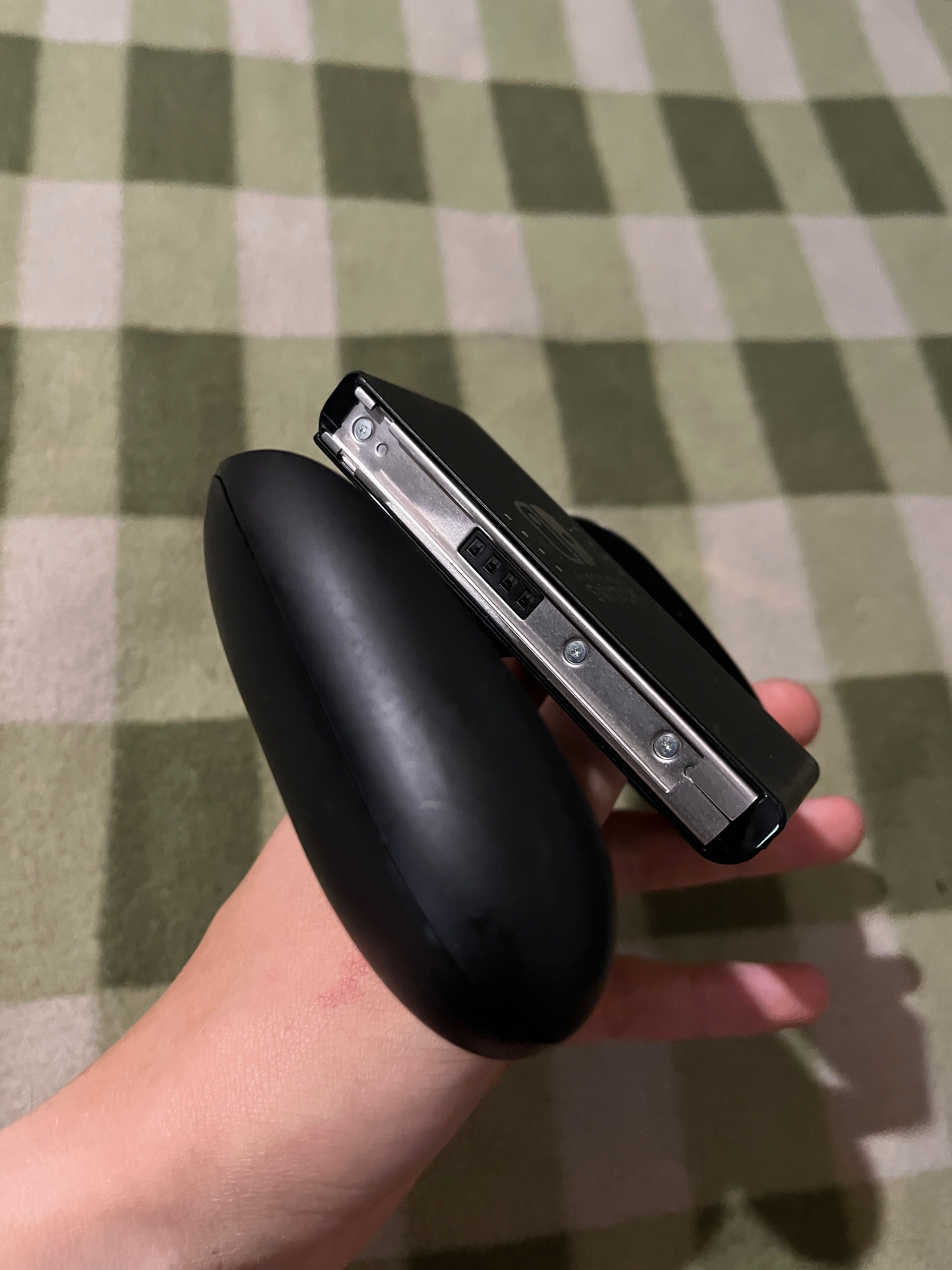 Держатель для геймпадов Nintendo
Switch Joy-Con Grip, HAC-011