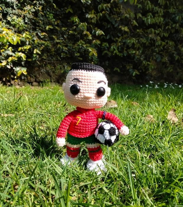 CR7 articulado - Amigurumi