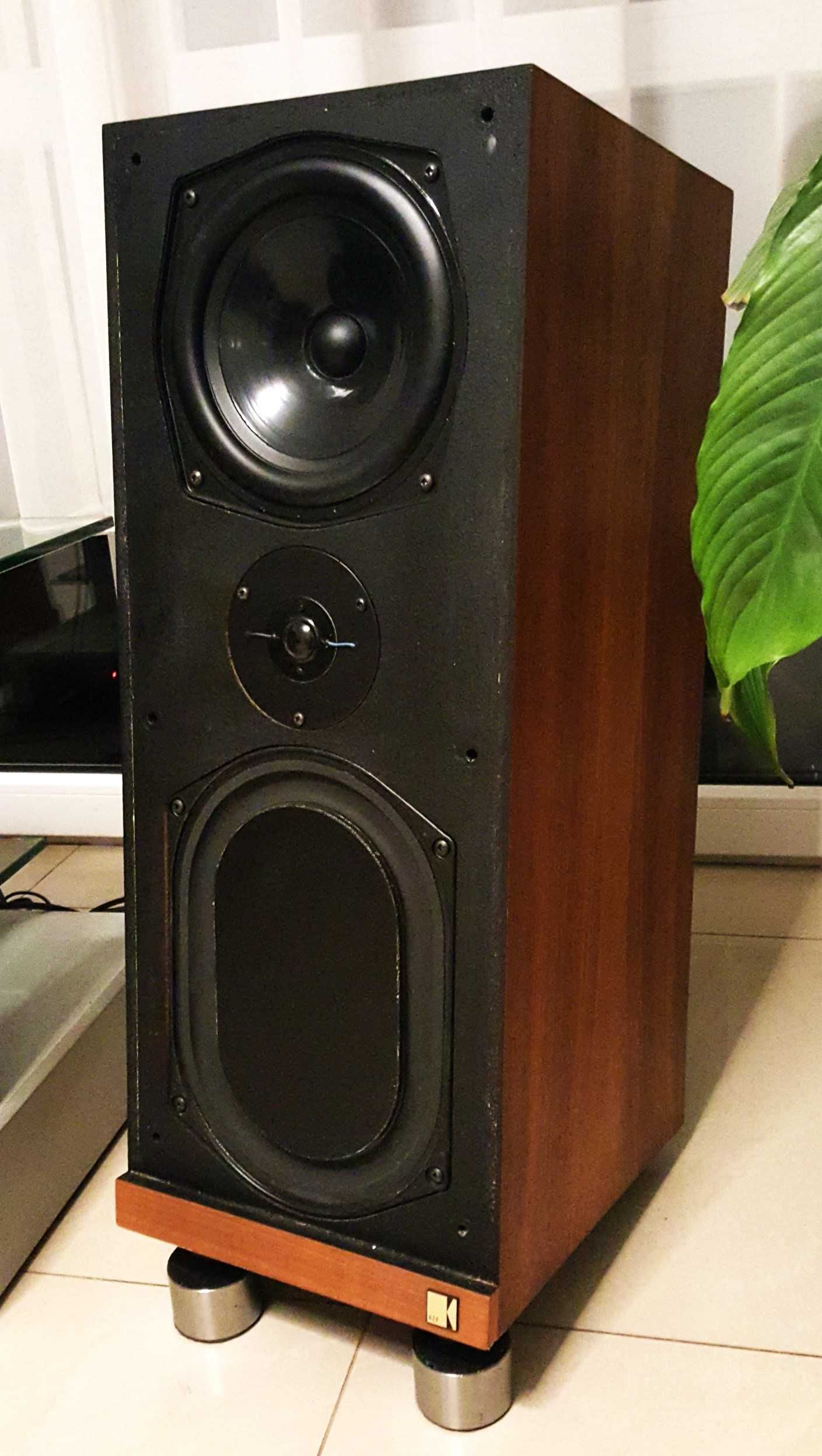 zestaw KEF Calinda  SONY 55es