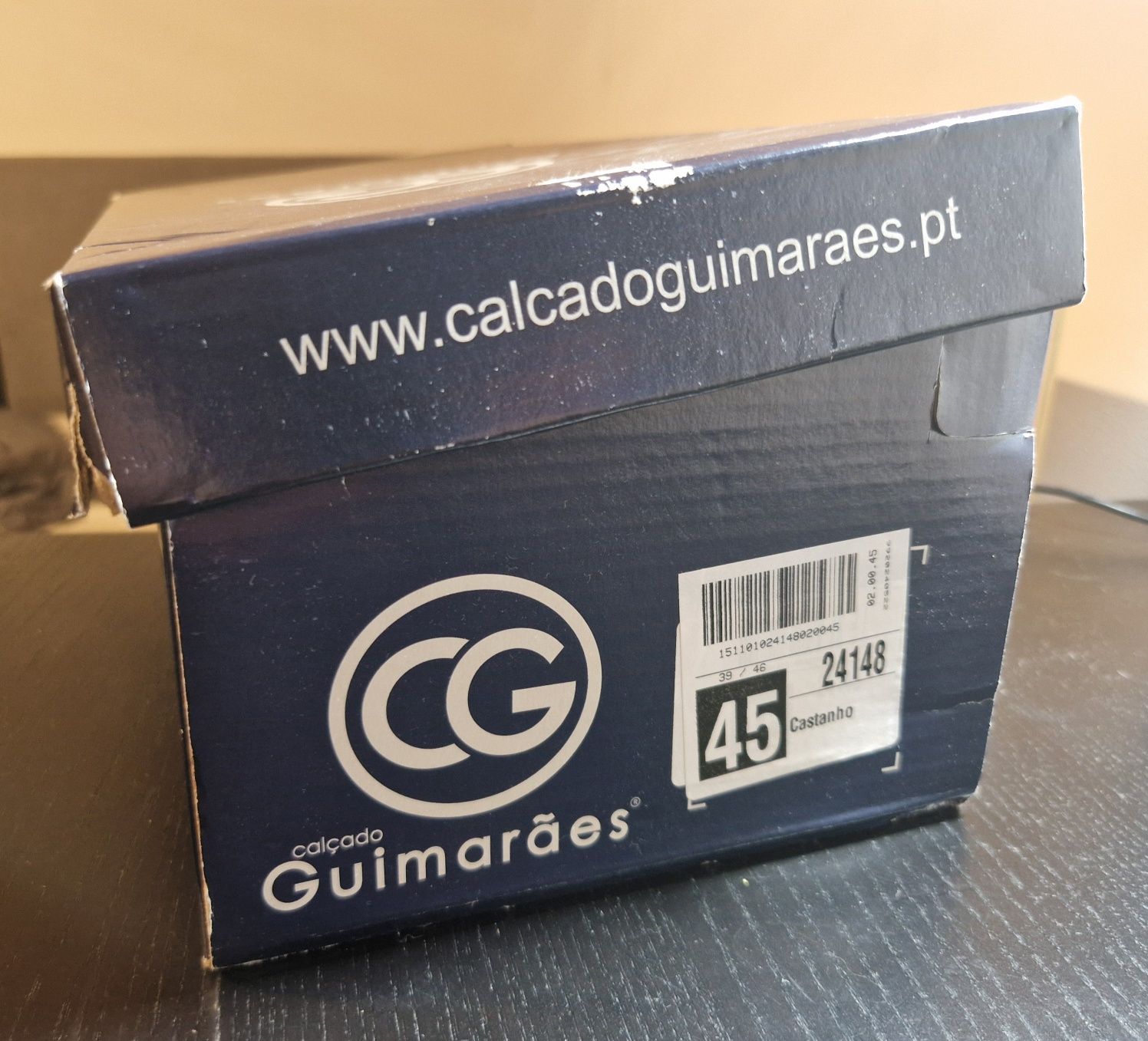 Chinelos novos Pele n 45