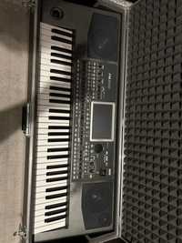 Keyboard Korg pa900