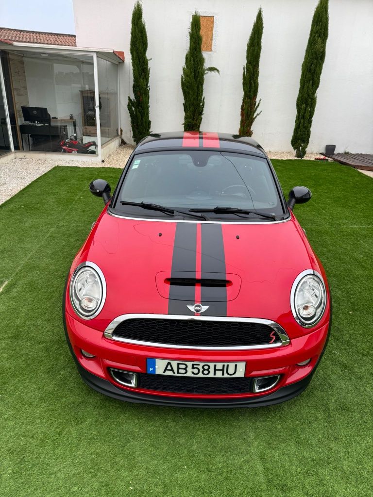 Mini Cooper Impecável