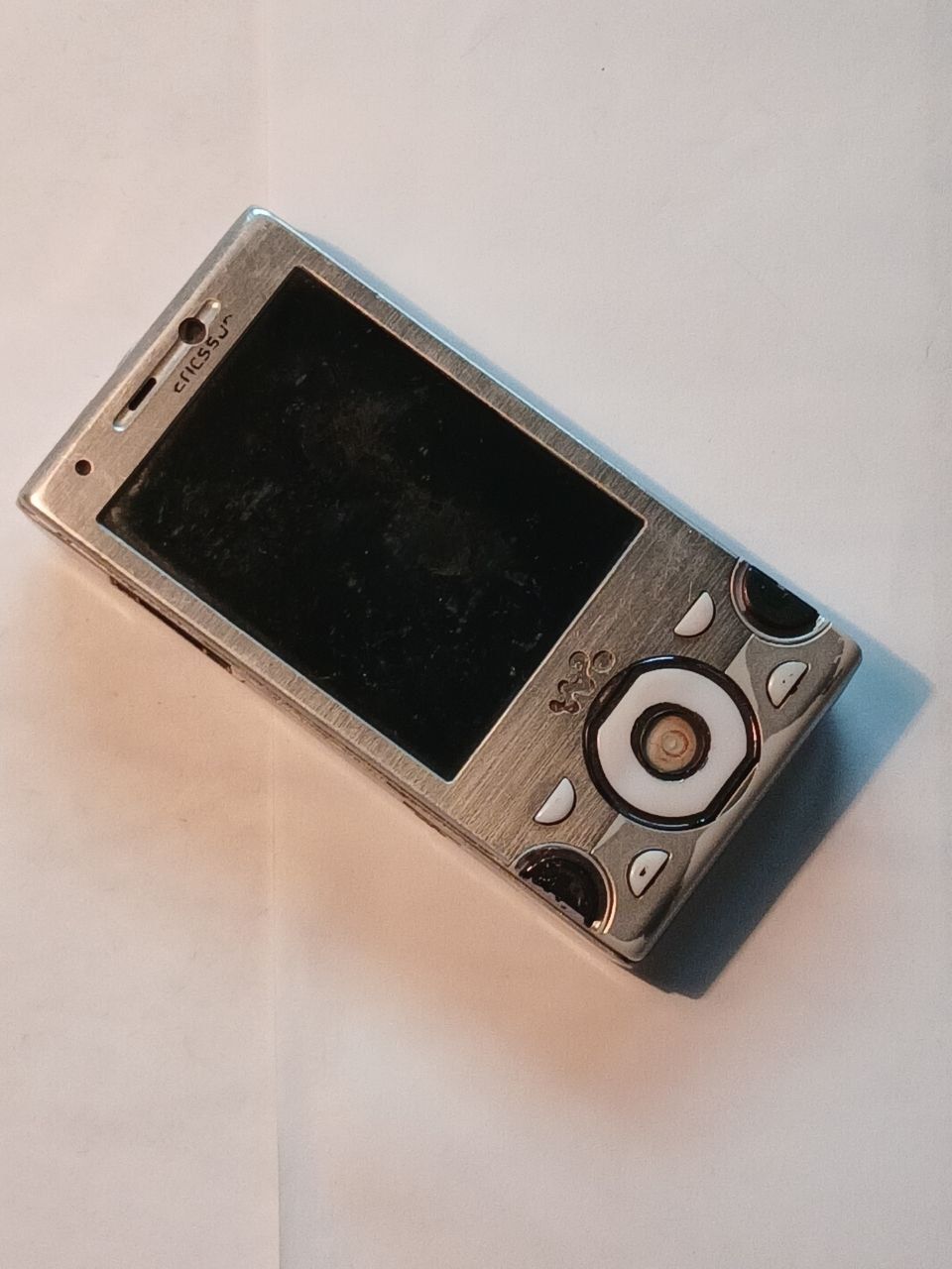 Телефон Soniericsson W995 на з/ч.