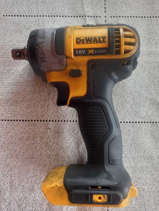 Klucz udarowy Dewalt DCF880 18V