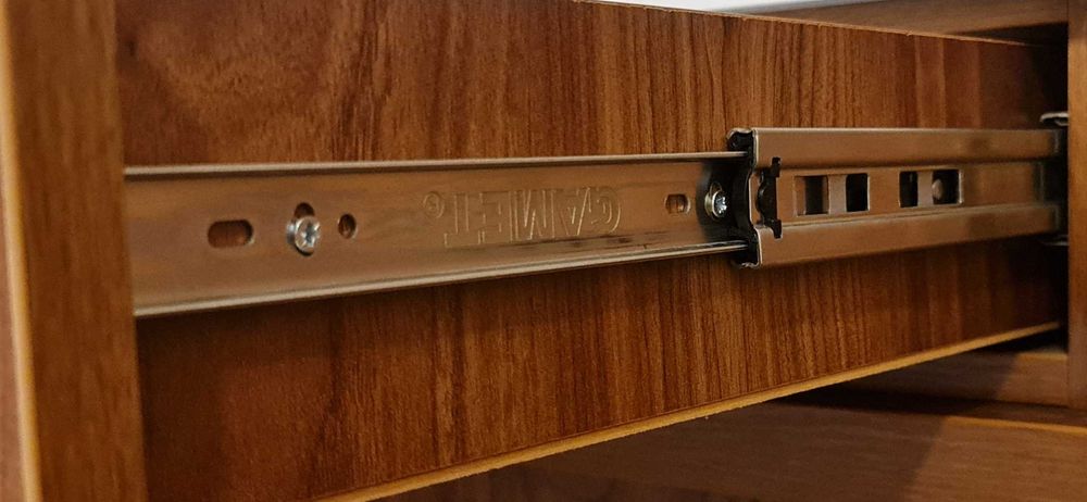 Sprzedam szafkę RTV