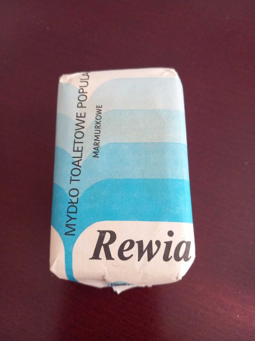 Mydło toaletowe popularne Rewia z epoki PRL
