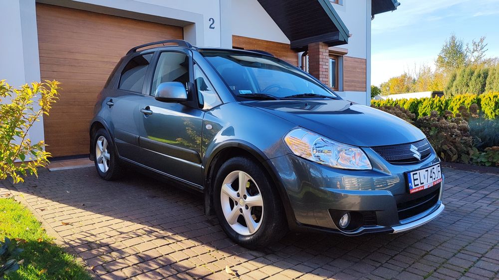 Suzuki SX4 1.6 benzyna POLSKI SALON podgrzewane fotele