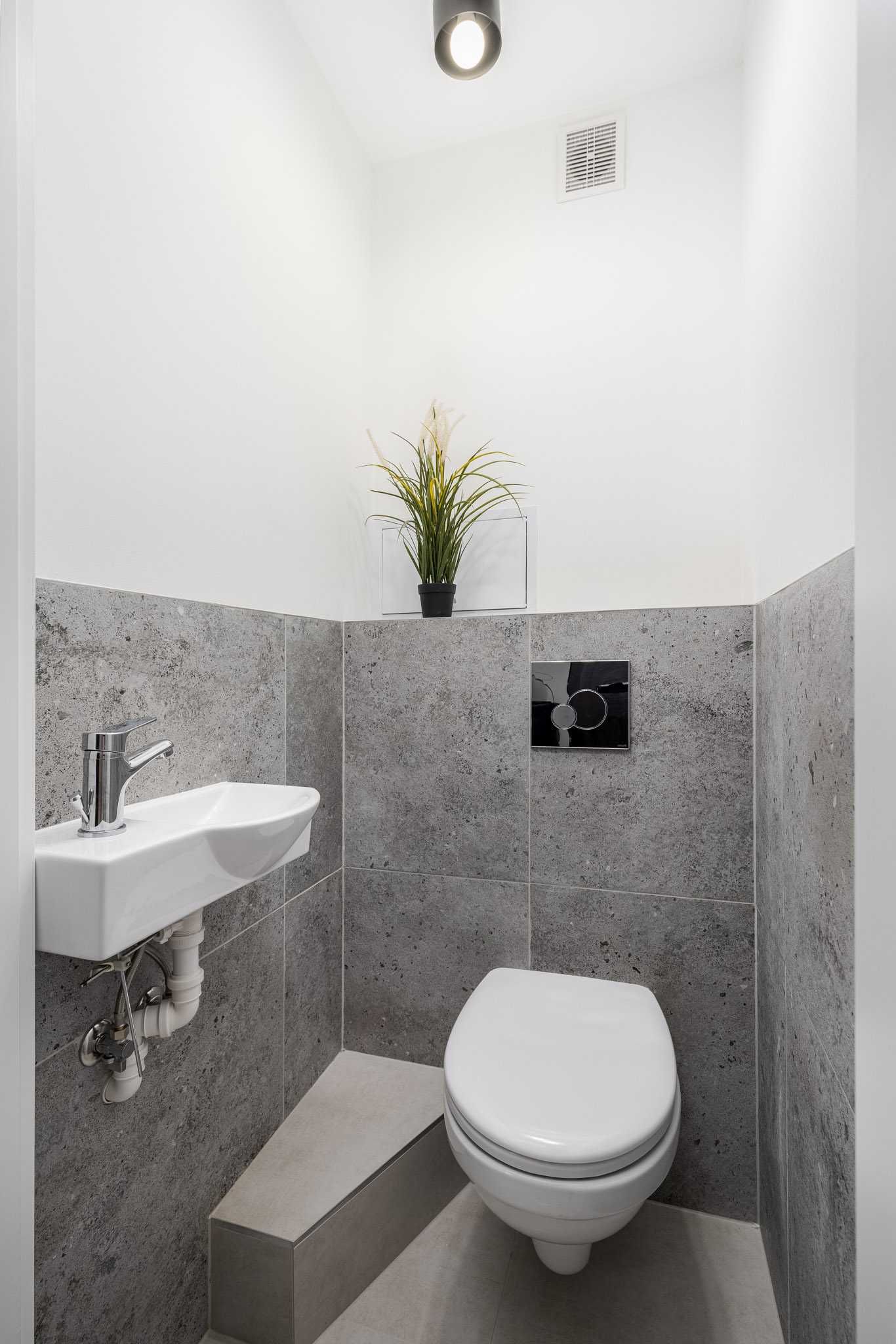Super standard, 300m TRAMWAJ, Blisko Galeria Czyżyny, AKF, PK, UEK, UJ