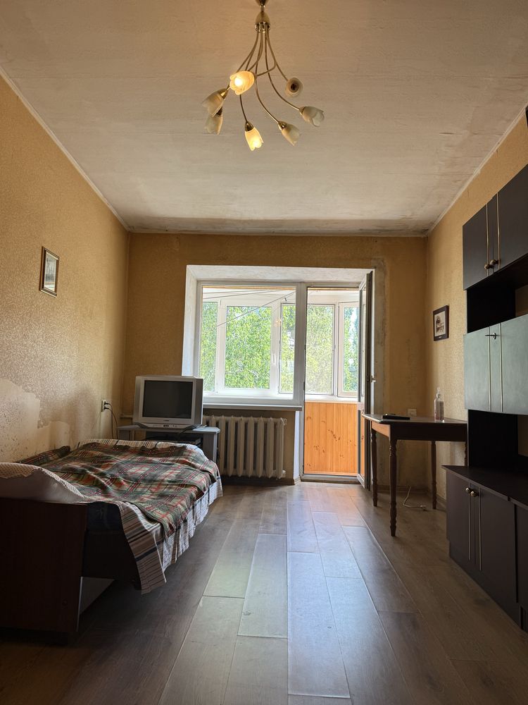Без %. Продам 2кімн квартиру. Житомирська. Вул. Краснова,Берестейський