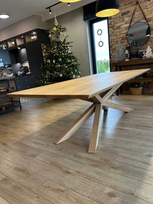 Stół dębowy premium – blat z litego dębu, kolor wykończenia w cenie