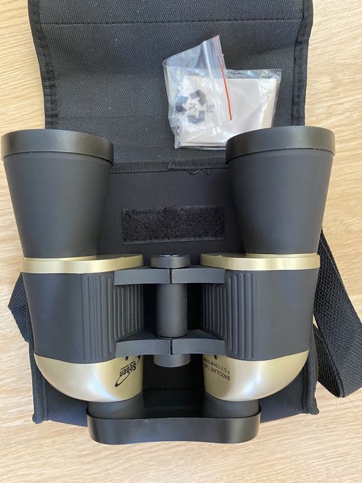 Бінокль новий Saben
